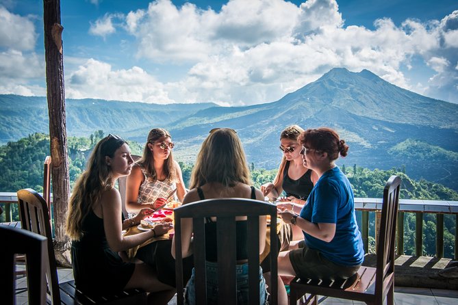 Bali Countryside Cycling Tours - Stop 2 in Pakudui Village: an art museum visit that breaks up the countryside ride