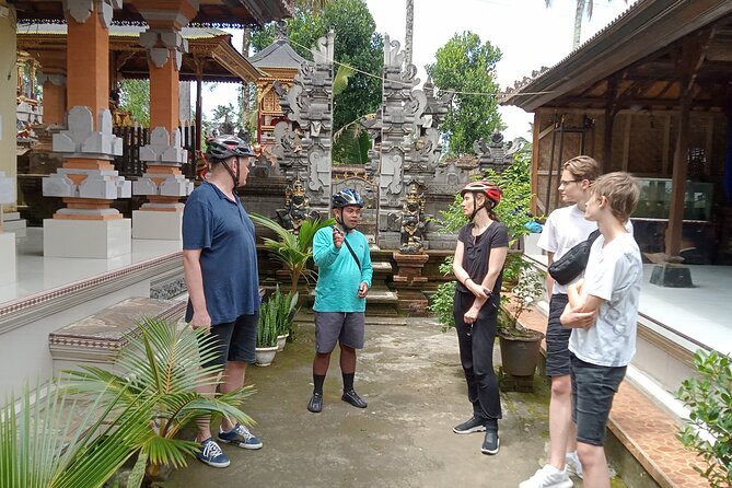 Bali Downhill Natural Cycling Tour & visit Volcano - Downhill biking realities: safety, gear, and what to bring