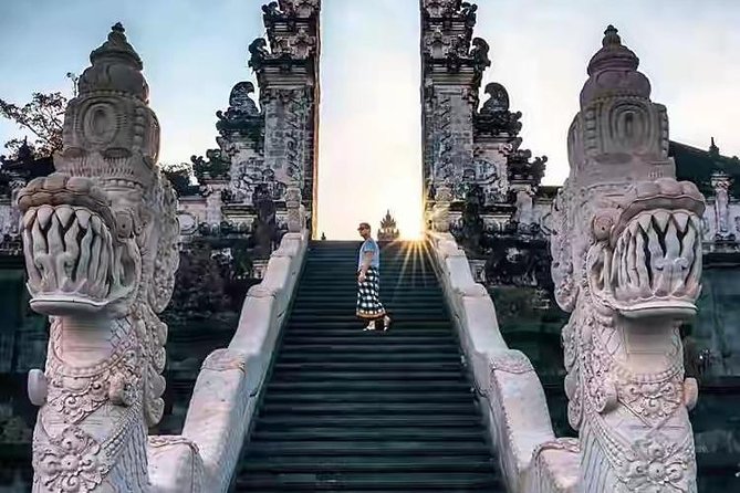 Bali Instagram Tour - All Inclusive - The guides: how the photo hunt gets easier