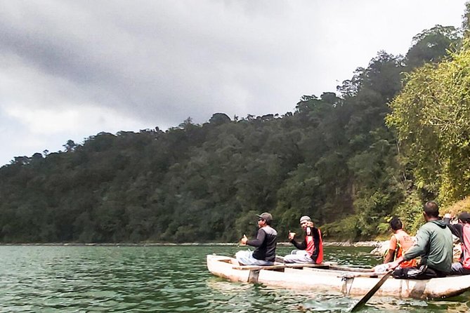 Bali Jungle Trekking and Lake Canoeing Tour - Trek Along Buyan Lake: Old Trees and Cooler Air