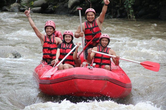 Bali White Water Rafting with No Steep Access - Lunch in the jungle: what to expect after you’re wet