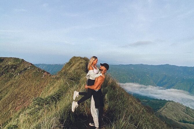 Batur Hike : Mount batur Sunrise Hike & Natural Hotspring - The climb: rocky, steep, and very doable with the right help