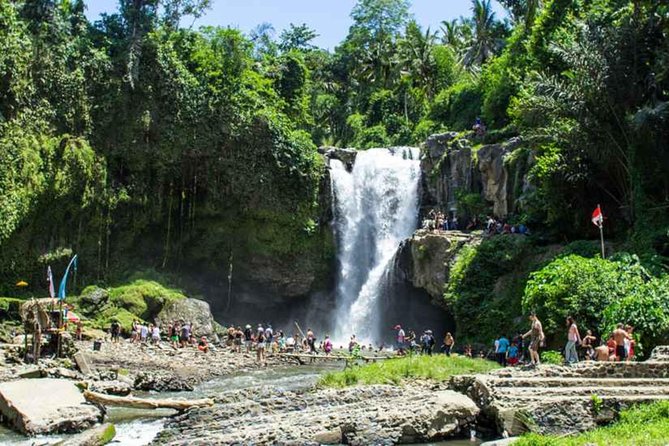 Best of Authentic Balinese Tour - Tegenungan Waterfall: impressive power, with real-world limits