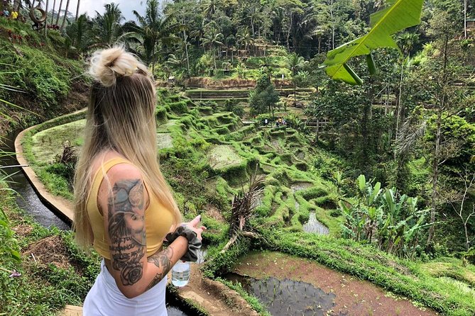 Best of Ubud Private Day Tour with All Inclusive - Stop 5: Tohpati Village and the batik/handweaving angle