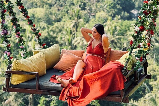 Best of Ubud Tour with Jungle Swing Private and All Inclusive - Tegenungan Waterfall: the nature stop that starts the momentum