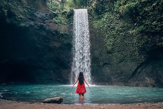 Blue Lagoon Snorkeling - Lunch - Kantolampo - Tibumana Waterfall - Lunch in the middle: included fuel that keeps the day from feeling rushed