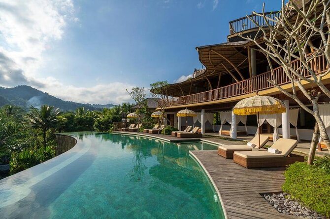 East Bali Tour: Gate of Heaven, Water Palace, Sleeping Gajah - Who This East Bali Tour Suits Best