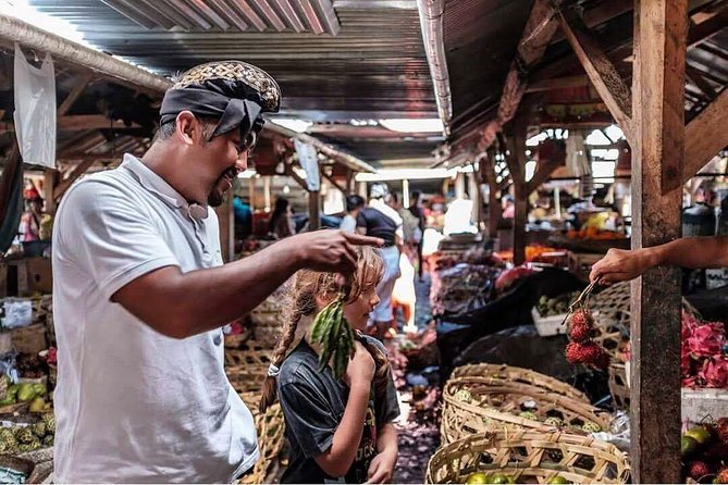 Exclusive Authentic Balinese Cooking Class at Family home - Group Size and the Real Learning Pace