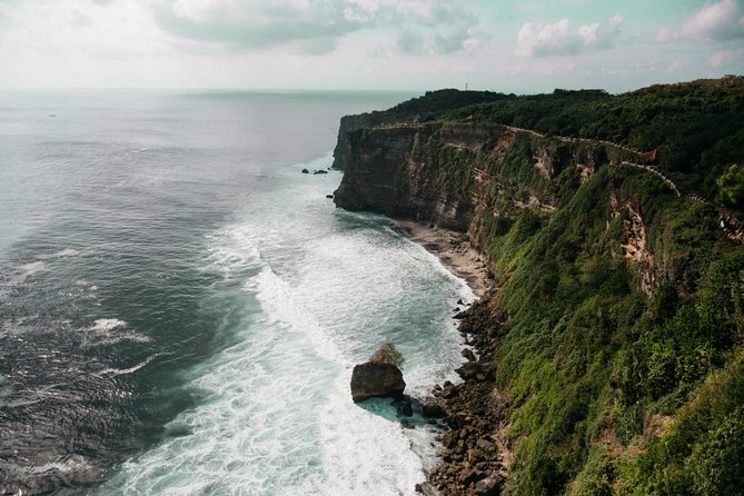 Half-Day Tour: Uluwatu Temple and Kecak Fire Dance Show - After the show: Jimbaran Bay dinner on your own