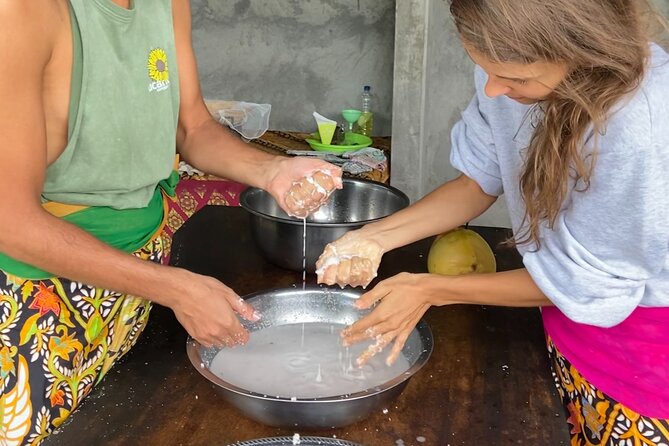 Make Traditional Bali Coconut Oil with a Balinese Family - Price and value: what $27 buys you (and what to budget for)