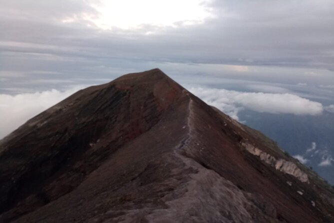 Mount Agung Sunrise Trekking Private Tours - Getting There: Pickup Range and the Besakih Start Area