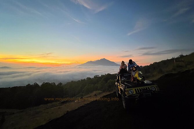 Mount Batur Jeep Sunrise (Private and Breakfast at Restaurant) - Up on the Jeep: sunrise timing, hot drinks, and view comfort