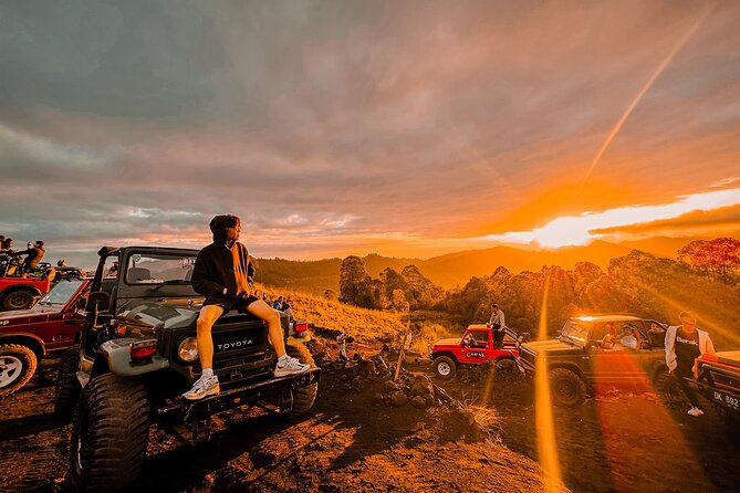 Mount Batur Jeep Sunrise Tour - Your driver and guide: the photo help you’ll be grateful for