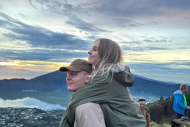 Mount Batur Sunrise Hike, Breakfast & Hot Spring - Breakfast on top: what you actually get and how to enjoy it