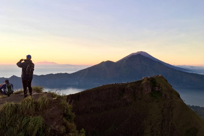 Mount Batur Sunrise Trekking With Local Guide - Getting from Ubud to Toya Bungkah (and meeting your guide)