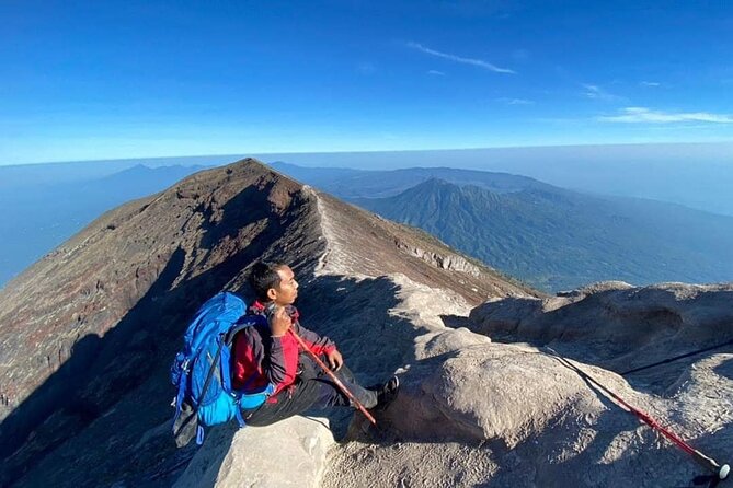 Mount Batur Sunset Trekking From Ubud - Summit at Sunrise: The View, the Cold Reality, and Fog