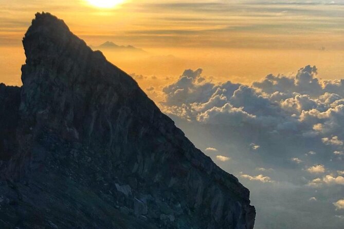 Mount Batur Sunset Trekking From Ubud - The Hike Up: What 1.5–2 Hours Feels Like
