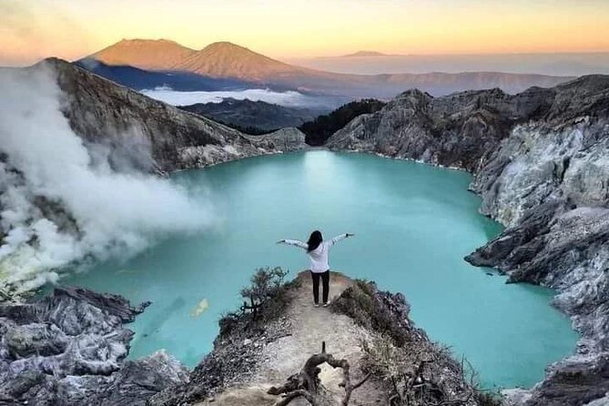 Mount Ijen Crater Tour From Ubud Bali - The gas mask and torch: practical gear that changes everything