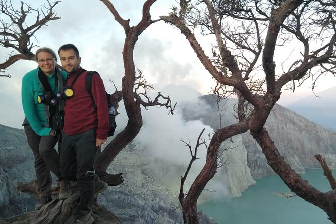 Overnight Mount Ijen Blue Fire Trek Tour From Bali (Private-All Inclusive) - Day 2 at Ijen: coffee start, safety gear, and the 5-hour crater experience