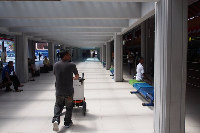 Private Arrival Transfer: Bali Airport to Ubud Area - From Airport to Ubud: What the Drive Likely Feels Like