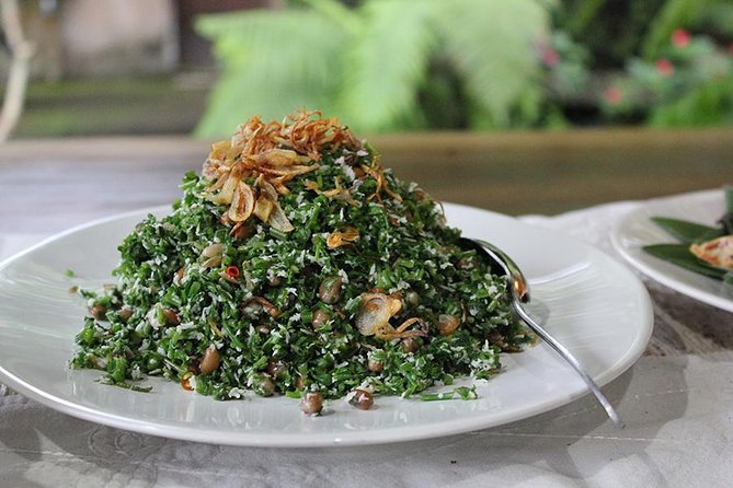 PRIVATE Balinese Cooking Class in Ubud with Dewa with Transfers - Cooking on a wood-fired stove: what you’ll make and how it’s taught