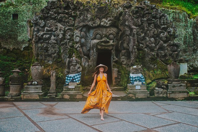Private Day Tour: The Highlight of Ubud - Goa Gajah (Elephant Cave): carvings, bathing pools, and temple remnants