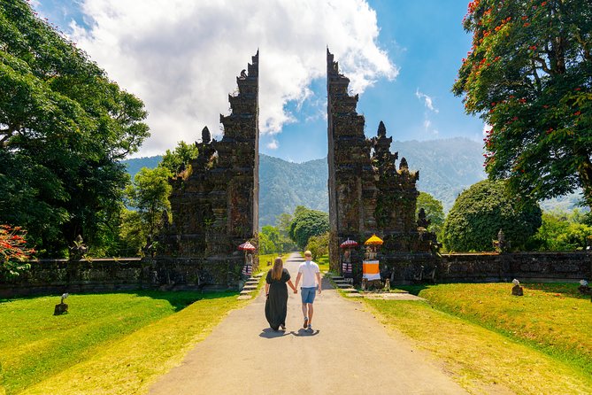 Private Full-Day West Bali Tour with Waterfall Visit - What to pack and how to pace yourself for Gitgit + Wanagiri