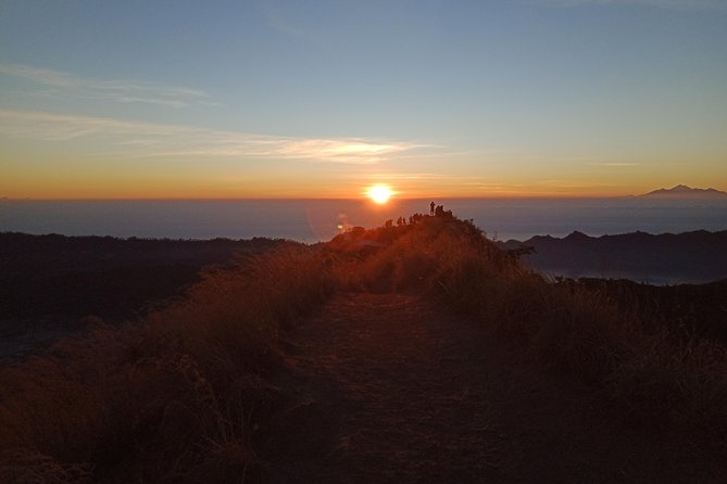 Private Mount Batur Sunset Trekking - All inclusive tour - Stop at the volcano summit: sunset views plus steam-cooked food