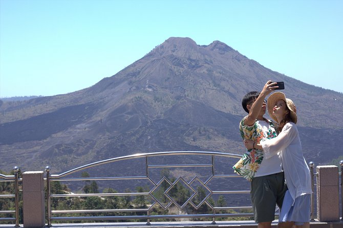 Private Tour: Bali Volcano with Jungle Swing Experience - Mount Batur lunch: the volcano payoff you actually feel