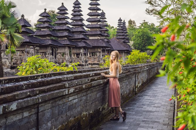Private Tour: Tanah Lot at Sunset - How the Day Flows: Pickup, Coach Ride, and Two Temple Moods