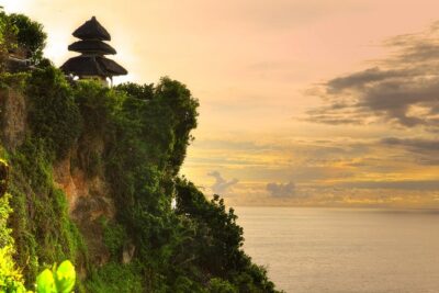 Private Tour: Uluwatu Temple & Southern Bali Highlights - Pickup from South Denpasar and the 1:00 pm timing trick