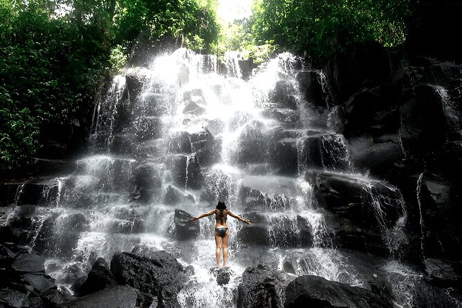 Private Ubud Instagrammable Tour - All Inclusive - Stop 1: Kanto Lampo Waterfall photos without the chaos