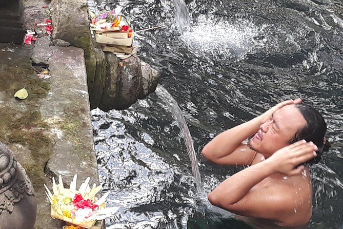 Skip the Line Tirta Empul Temple Entrance Ticket All Inclusive - The private transfer from Ubud: when it saves more time than it costs