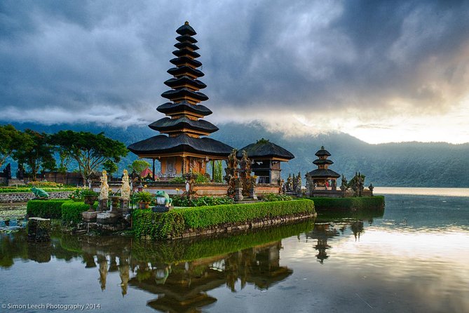 Tanah Lot and North Bali Tour: Scenic Journey - Twin lakes viewpoints: Buyan and Tamblingan when the air feels cooler