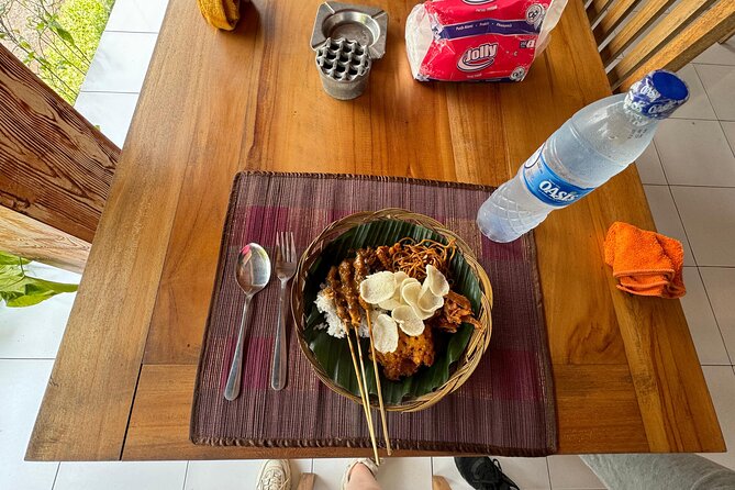 Ubud: Downhill Cycling with Volcano, Rice Terraces and Meal - The small-group format (max 4) and why it matters