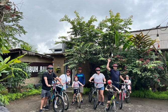 Ubud : Kintamani Downhill Cycling Tour with Lunch - Stop 1 at Bayung Gede: Get Your Bearings Fast