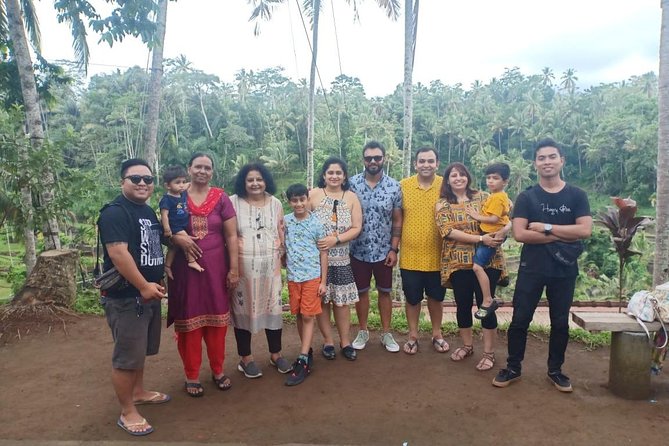 Ubud: Monkey Forest, Jungle Swing, Rice Terrace, and Water Temple - Tegalalang Rice Terrace Stroll: Green Paddies and Daily Farming Life