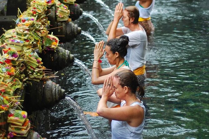 Ubud Tour - Balinese Healing By Shaman And Self Purification - The Melukat Flow: What You’ll Do at the Temple