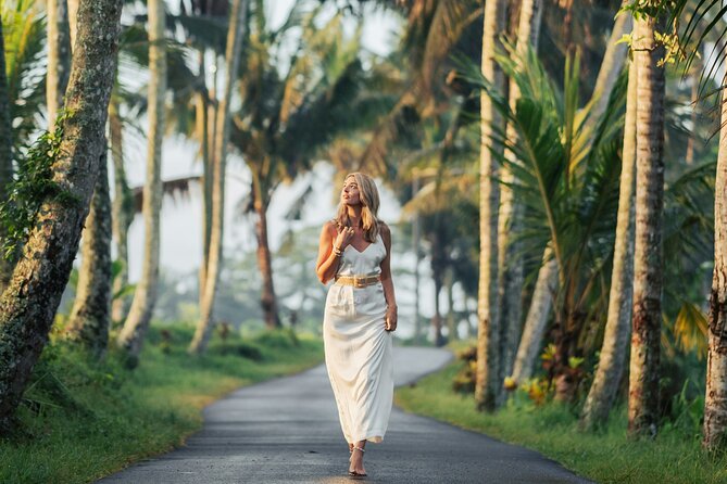 Ubud Tour with Monkey Forest Waterfalls Temples and More - Tirta Empul Temple: water purification and temple manners