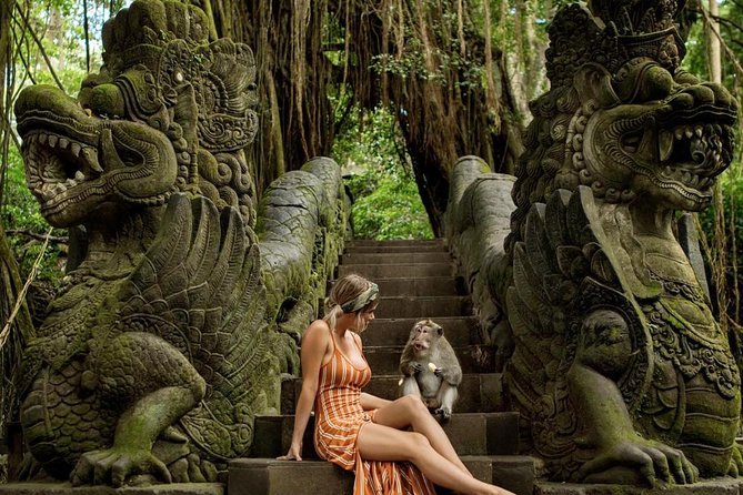 Ubud Tour with Swing, Temple, Monkey Forest, and Waterfall - Tegenungan Waterfall: cool off, then move on