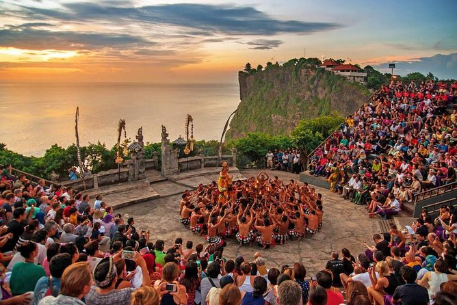 Uluwatu Sunset, Kecak Dance, and Dinner Jimbaran Beach - Timing and traffic: why the “7 hours” number matters