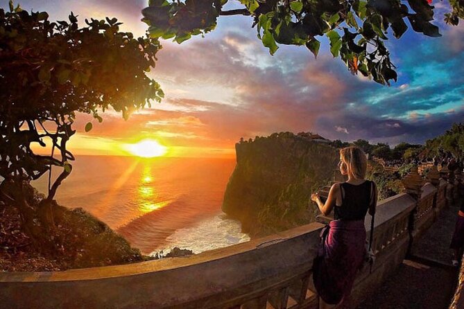 Uluwatu Sunset, Kecak Dance, and Dinner Jimbaran Beach - Uluwatu Temple: views, myth, and monkey-proofing